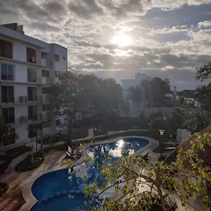 https://brand-new-hoestel-5-mins-to-beach-in-playa.quintano-roohotels.com