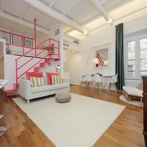 https://4bnb-serpenti-delightful-apartment.it-romehotels.com